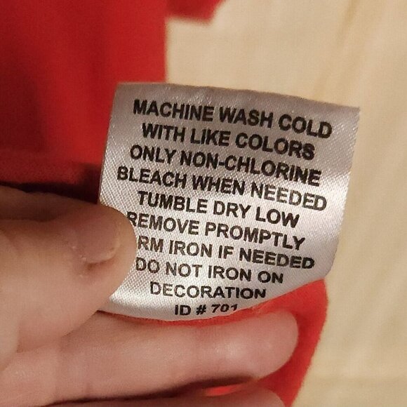 University Of Kansas E5 Red 65 Jayhawks Shirt Small - Picture 5 of 6